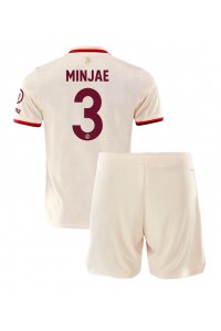 Bayern Munich Kim Min-jae #3 Babytruitje 3e tenue Kind 2024-25 Korte Mouw (+ Korte broeken)